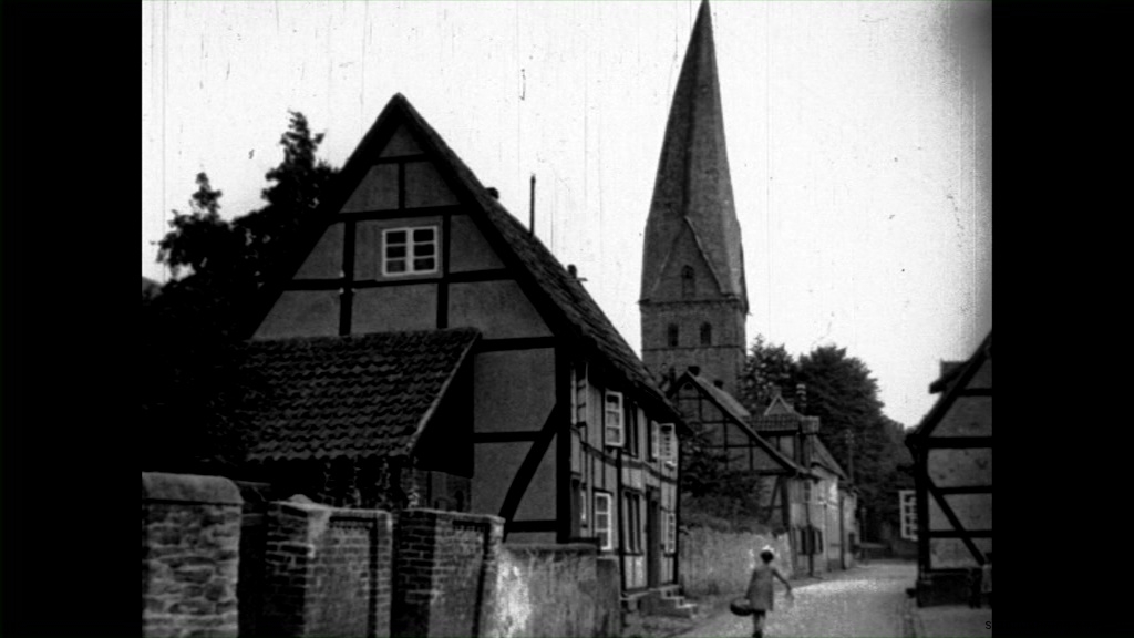 Historische Bilder aus Soest  Schiefer Turm Thomästrasse mit freundlicher Genehmigung des LWL-Münster