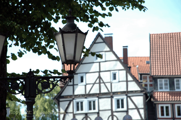 Lohnendes Ziel einer Radtour ist immer wieder der Petrikirchhof in Soest ©Werner Tigges