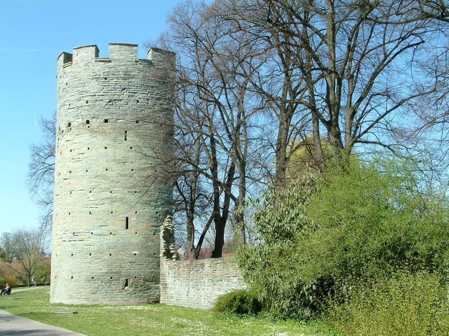 Kattenturm Soest mit Wall und Gräfte atmet Geschichte ©Werner Tigges