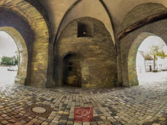 Soest zur Kirmeszeit und Weihnachtsmarktzeit - Blick in das Osthofentor in Soest ©Werner Tigges, stadtfuehrung-soest.de