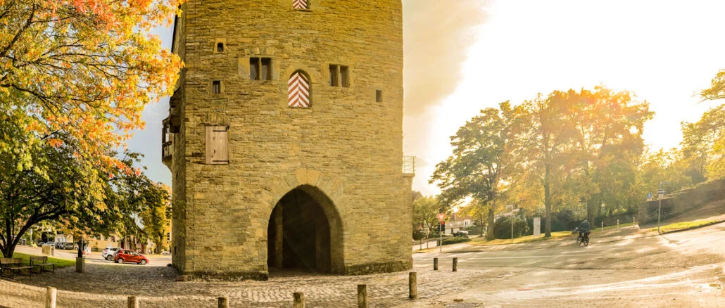 Das Osthofentor in Soest mit Blick nach Osten- Stadtauswärts