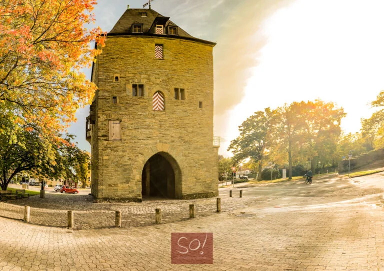 Das Osthofentor in Soest mit Blick nach Osten- Stadtauswärts