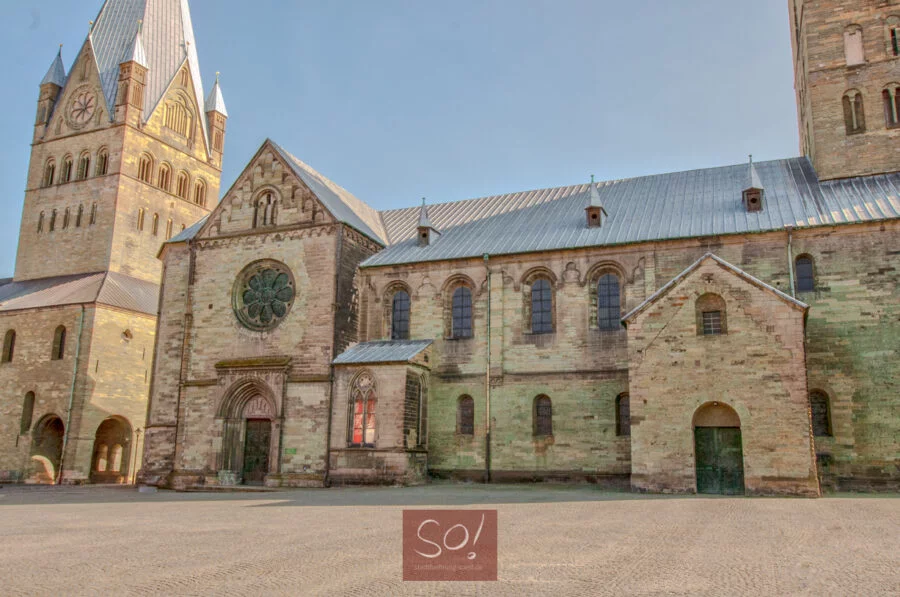 Der Petrikirchhof in Soest zu sehen bei Rund um den Patroklidom-Soest im Spiegel der Geschichte ©stadtfuehrung-soest.de Auch mit Rabatt für Gemeinnützigkeit. ©stadtfuehrung-soest.de
